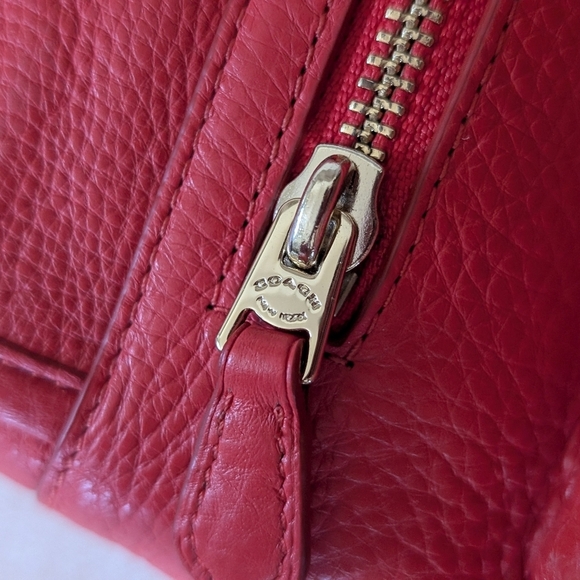 Coach Madison Pebbled Leather Gold Tone Chain Strap Crossbody Purse Cardinal Red - Picture 8 of 15